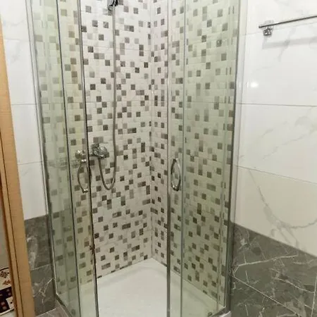 Private Familiar Apartment! *